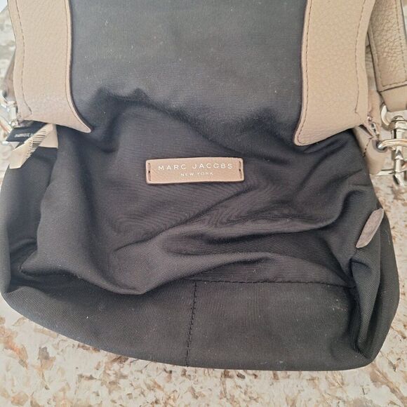 Marc Jacobs Empire City Leather Crossbody Bag - Picture 7 of 12